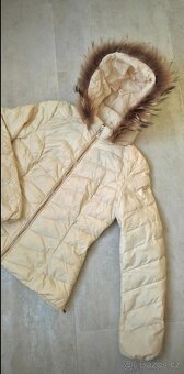 Dámská zimní bunda s kapucí Attentiff - 5