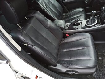 MAZDA CX-7 – INTERIÉR, SEDAČKY, TAPECE - 5