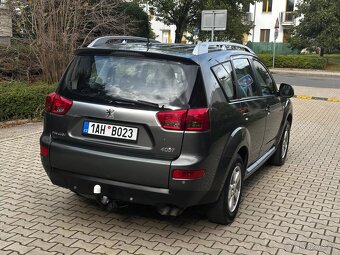 Peugeot 4007 2.2 HDi 4x4 SUV 7 míst Kůže Navi Tažné 2 tuny - 5
