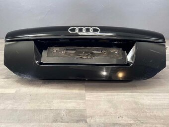 AUDI A6 - 4F - C6 - 04-08 - zadní víko SEDAN LZ9Y - 5