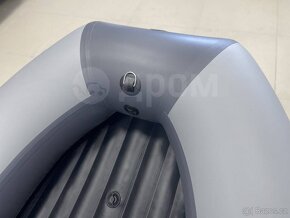ČLUN YUKONA 320 Air Tank  1 x na vodě - 5