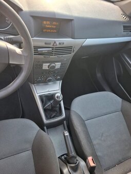 Opel Astra NÍZKÝ NÁJEZD - 5