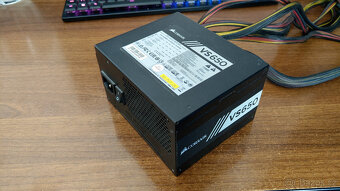 Corsair VS650 650W - 5