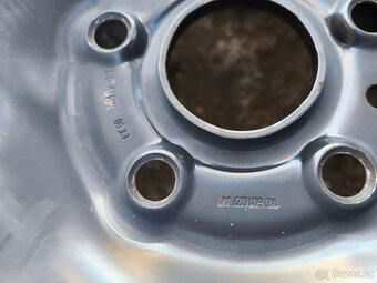 Zimní sada 5x112 r16 VW Škoda 205/55/16 8mm - 5