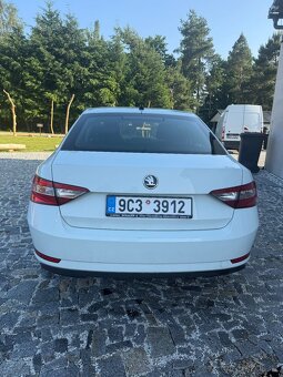 Škoda Superb 2.0 tdi - 5
