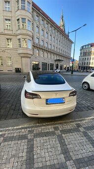 Tesla 3 Performance - 5