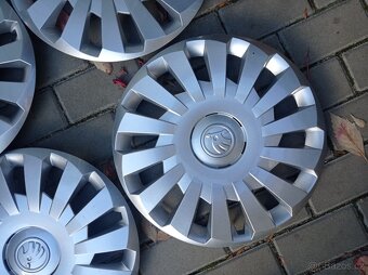 Poklice 16" origo škoda. 3. - 5