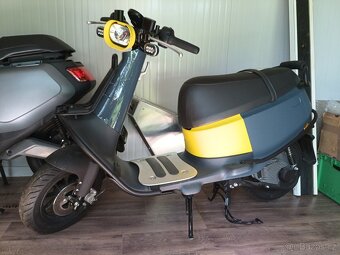 Elektroskútr GOGORO viva - 5