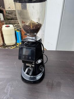 Prodam kavovar Forma SAE2 + mlynek Fiorenzato F64E V2 - 5