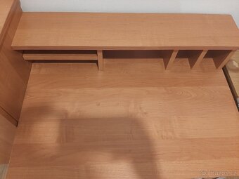 Psaci stul s uloznym prostorem - 5