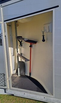 Prodám celohliníkový přívěs-přepravník na 2 koně Böckmann - 5