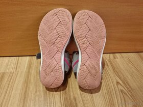 Letní sandálky značky Superfit velikost 31 - 5