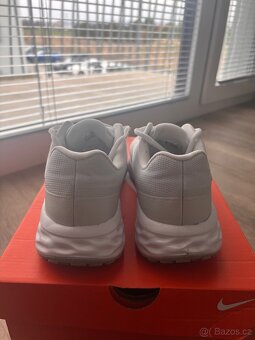 Nike Revolution 6 white - 5