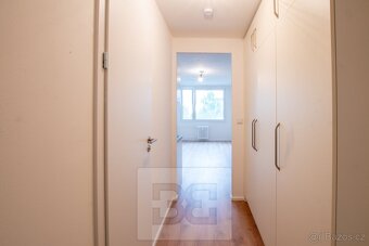 Pronájem byty 1+kk, 22 m2 - Praha - Chodov, ev.č. N07935 - 5
