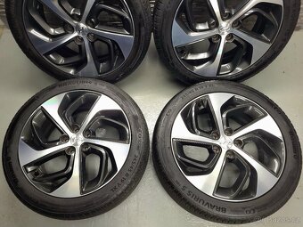 19" Originál Hyundai Tuscon 5x114,3 letní pneu 7-7,5mm - 5