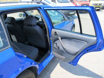 Škoda Octavia 1.6 i KOMBI ČR 1.maj - 5