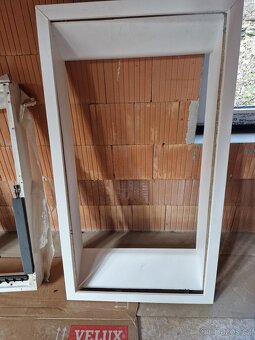 Velux střešní okno GGU M06, bílá barva, 2 ks - 5