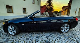 Kabriolet BMW 335i e93 2007 modro černá barva - 5