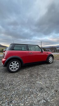 Mini Cooper R50, 1.6. benzín 85kw, manuál - 5
