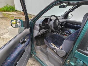 Nissan Serena 1.6 16v 71kw veškeré nd. Levně. - 5
