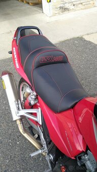Suzuki GSX 1400. . SLEVA 15000 - 5