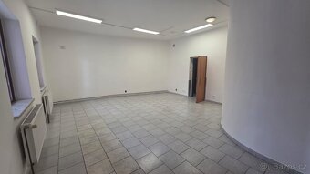 Pronájem kanceláře , obchod. prostory centrum Rožnova p/R - 5