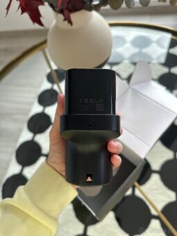 TESLA CCS Combo 2 Adapter – nový, originální - 5