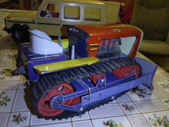 Staré hračky Mercedes piko a buldozer ites - 5