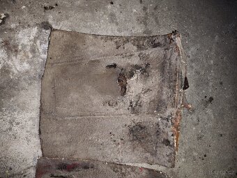 Uložení tlumiču Felicia Pickup - 5