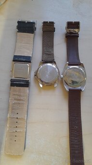 3x hodinky různé - 5