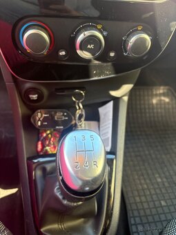 Renault Clio - 5