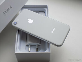 APPLE iPhone 8 64GB Silver - ZÁRUKA 12 MĚSÍCŮ - KOMPLETNÍ - 5