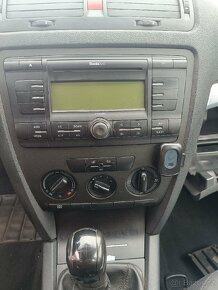 Škoda Octavia 2 1.6 MPI - 5