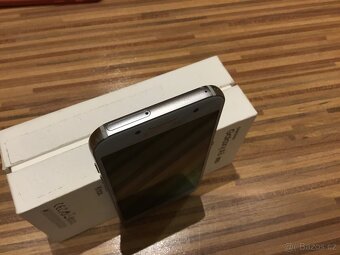Samsung Galaxy A3 2017 - 5