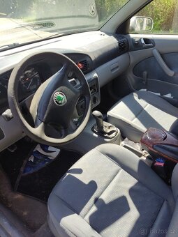 Škoda Octavia combi 1.6 lpg - 5