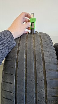 Letní pneumatiky 245/45/18, Bridgestone, DOT3519
- 5