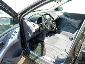 Nissan Almera Tino 2,2 TDi - náhradní díly - 5
