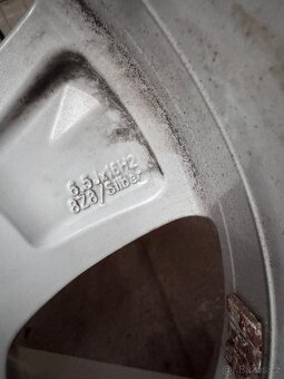 Pneumatiky s disky 215/60 R16 zimní 2019 - 5