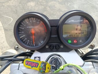 Suzuki gsf 650 bandit 2006 - 5