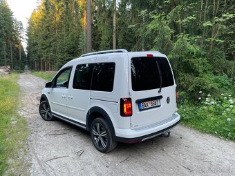 Caddy Alltrack 4x4 2,0 Tdi CZ Servisní kniha - 5