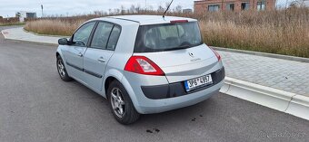 Renault Megane 2 1.6 83 kW - 5