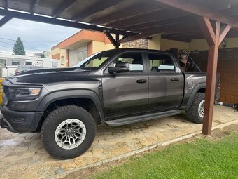 DODGE RAM TRX 6.2 V8 720PS - 5