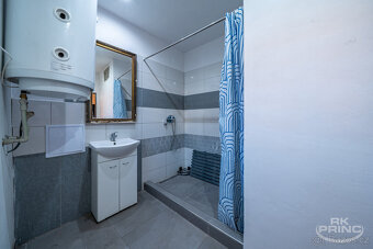 Prodej rodinný dům a hospodářské stavení na pozemku 1673 m2, - 5