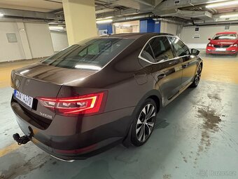 Superb 3 III,2.0 TSI 206kW L&K 4x4 DSG, Webasto, 19 - 5