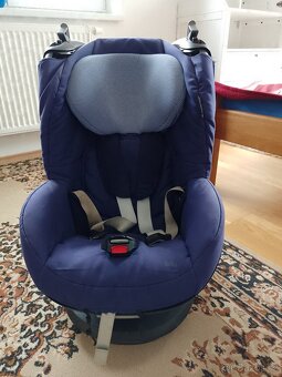 Prodám autosedačku Maxi Cosi Tobi - 5