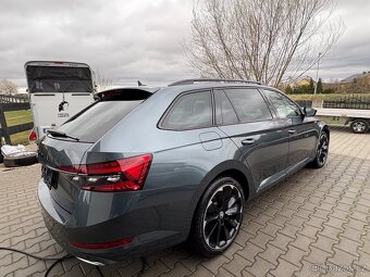 Superb 3 2TDI DSG 110Kw Sportline Virtual Matrix - 5