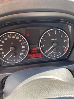 BMW 325i e90 - 5