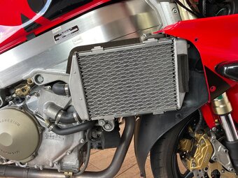 Honda VTR 1000 SP1 - 5
