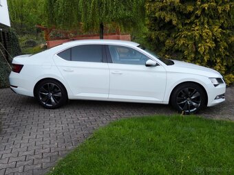 Škoda Superb 2.0 TDI 110 KW Xenon,Manuál,Zachovalé - 5