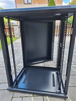 Rack skříň - 5
